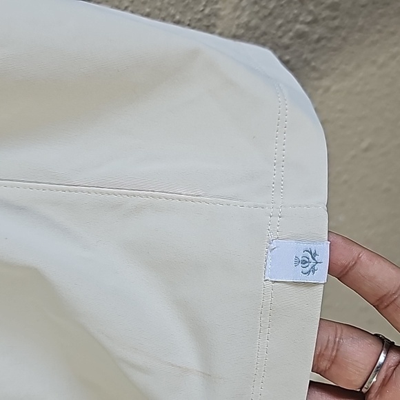 Lady Hagen Sleeveless Top - Picture 2 of 7